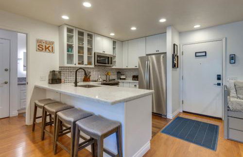 Mammoth Mtn Ski-InandOut Condo with Hot Tub Access! - Photo 9