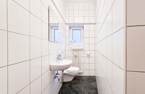 Tolstov Apartments - 2 , 3 and 4 Room Apartments - 25 Min Messe DUS - Photo 24