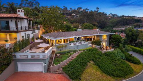 La Jolla Hilltop Haven with Ocean Views and Spa - Foto 5