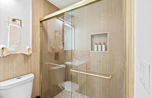 20 percent OFF Cozy Modern Suite - Foto 17