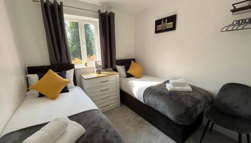 The Heathers - Spacious 3 Bed, Home from Home in Burton - Foto 3