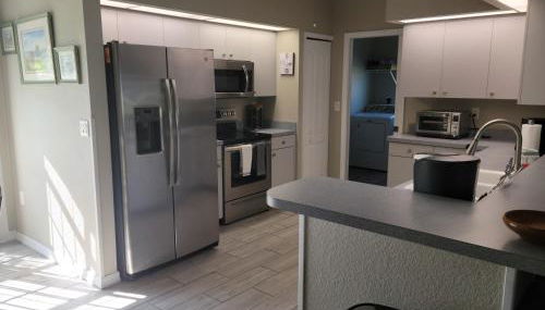 Stunning Sunsets- 3 bedroom 3 bath executive home - Foto 3