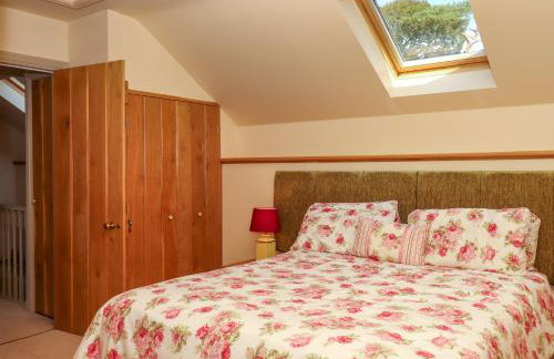 Sherway Coach House - Photo 29