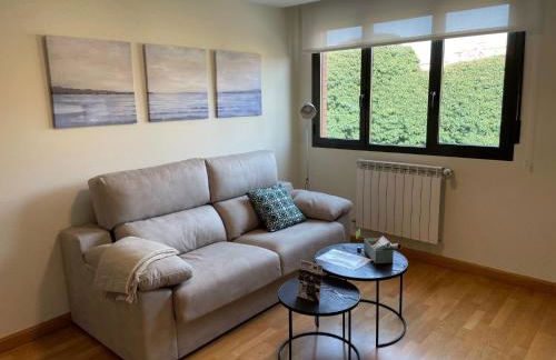 Vivienda turística Las Cigüeñas con garaje - Photo 2