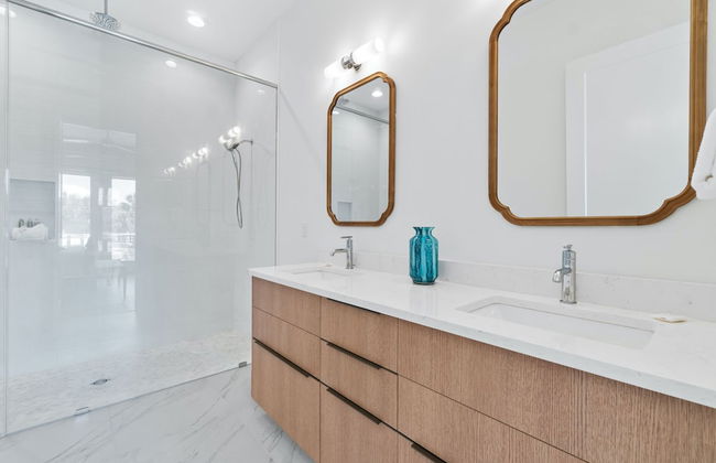 Beach House - Elevated Escape by PHG - Photo 43