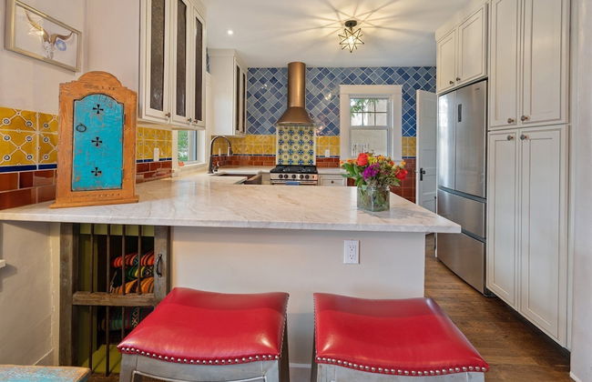 Laughing Llama - Luxury Home Two Blocks From The Plaza - Foto 8