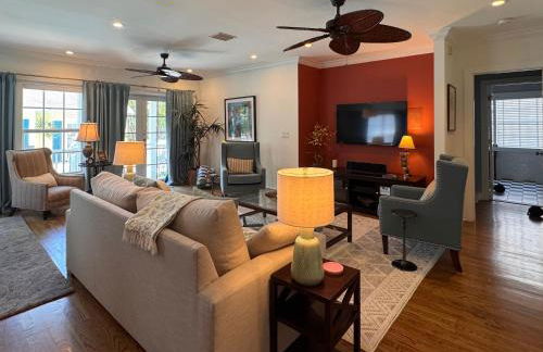 Palm Ridge House with Heated Pool and Cabana Near Beach - Foto 12