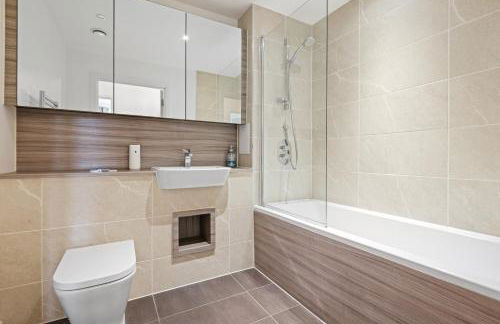 Canning Town 2 Bed Apartment - Foto 8