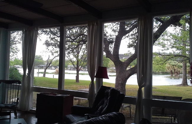 Constant-level Lake LBJ - 3 BR Sleep 12 - Foto 16