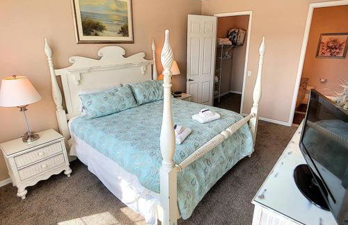 Pool Side Tree House - Foto 16