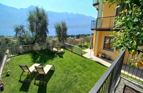 Villa Imelda, panoramic apartments with Lake Garda views - Foto 12