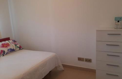 1 bajo con 2 Terrazas piscina y jardin - Foto 10