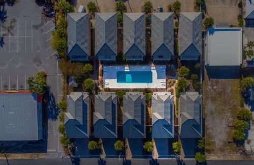 Beach Getaway for 15 A Few Steps from the Sand - Foto 8