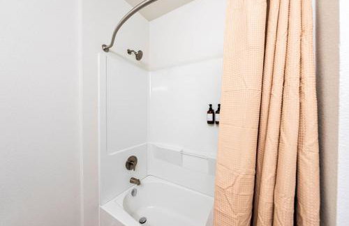 Luxurious 1BR Gem Steps from the Action - Photo 30