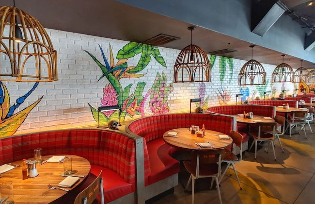 W Residences 2 Bedroom Suite 2 Condo by RedAwning - Photo 26