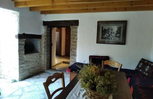 Παραδοσιακό Σπίτι στο Μονοδένδρι - Foto 7