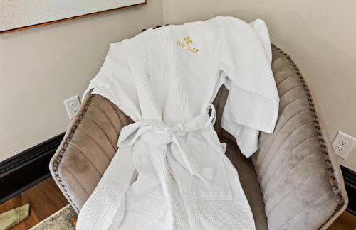 2 Hot Tubs/Private Bar/ Pickleball & Basketball Ct - Foto 49