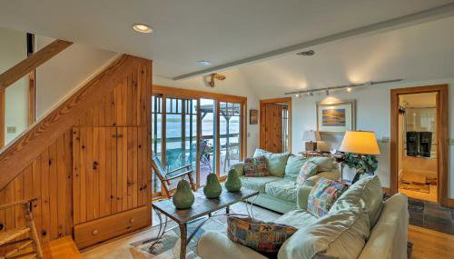 Lake Champlain Cottage with Private Deck and Fire Pit! - Foto 5