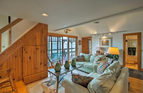 Lake Champlain Cottage with Private Deck and Fire Pit! - Foto 5