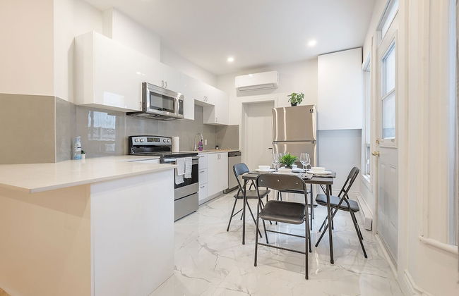 Beautiful Private Bedroom in Mile-End - Foto 44