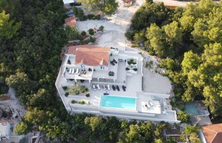 HOLIDAY HVAR lux - Photo 10