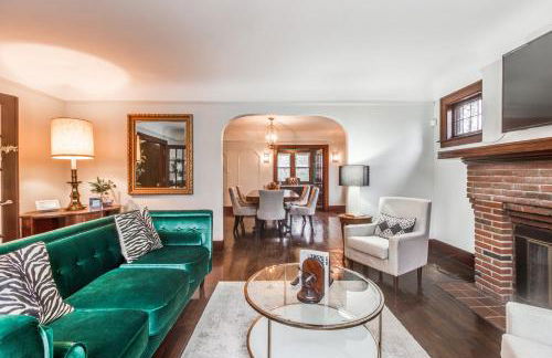 Glamorous Green Beauty in the Heart of University District 15min to Downtown - Foto 18