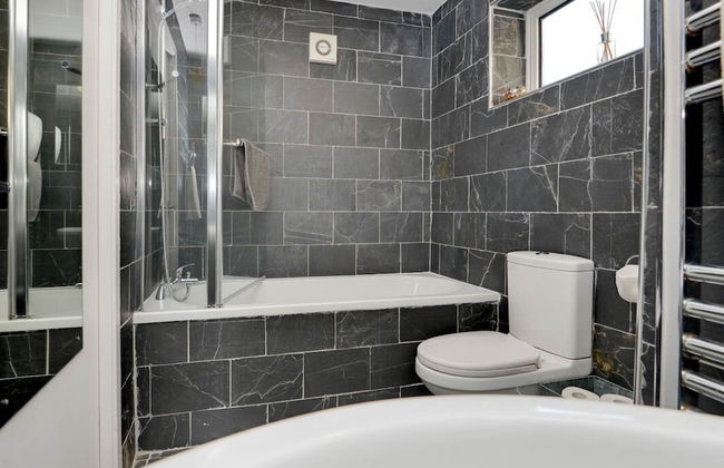 Laburnum By the Sea - Foto 10