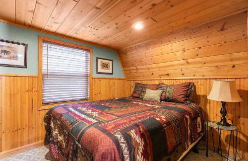 8 Mi to Dogwood Canyon Cozy Cabin with Deck - Foto 11