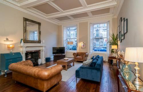 Georgian Elegance with Patio Garden West End - Pass the Keys - Foto 1