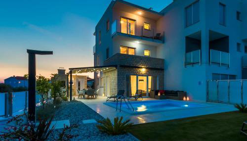 Villa Buzuk - Foto 1, Shower