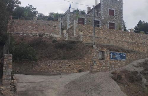 Efterpi's Tower House! εύ τέρπω she who brings joy - Foto 5