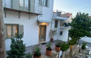 FOTIS HOUSE - Photo 7