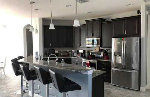 Luxury Waterfront Home With Heated Pool & Hot Tub - Foto 18