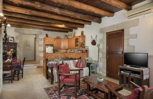 Villa Aloni-traditional Stone Villa With Nice View,pool and Garden - Foto 75