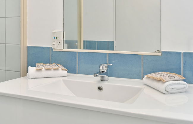 Moa Place - Christchurch Holiday Homes - Photo 45