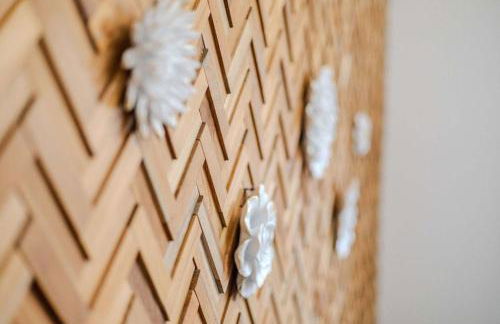 Jennifer's Stylish Apt Private Deck Backyard Oasis - Foto 14