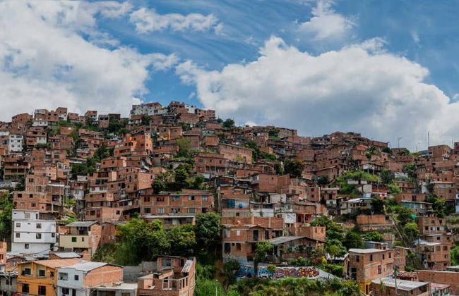 Tour por el barrio La Sierra - Photo 1