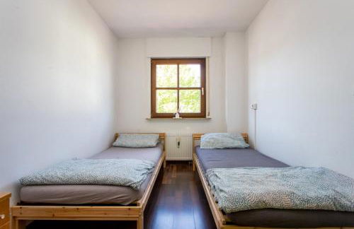 Ferienwohnung mit 123qm für 8 Personen mit sehr großem Garten, einfache Innen-Ausstattung - Foto 10