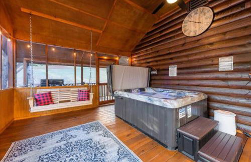 TNT II - Creek Front, Hot Tub, Fire Pit - Foto 42