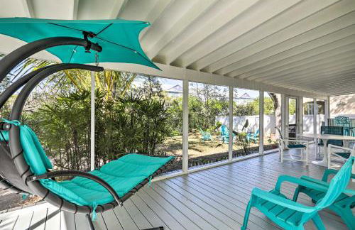 Tropical Waterfront Home Central Location! - Foto 2