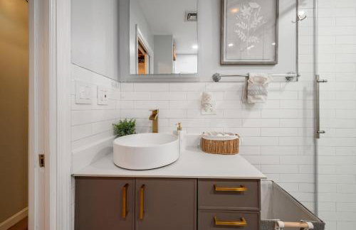 Charming Boston Retreat 3BR Parking Perfect for Families & Groups - Foto 37