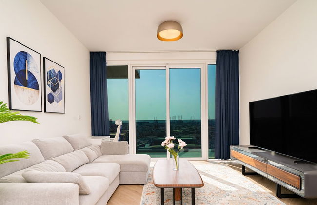 Pristine Cozy One Bedroom Suite - Photo 1