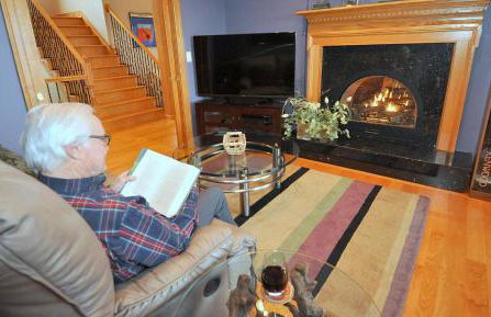 Redbud Keep - Unique Features, Movie Set Decor, Grill, Wifi, Family Friendly, Hiking, Billiard Table, Movie Theater Room, Fireplace, Golfing, View, 2 King Beds - Foto 27