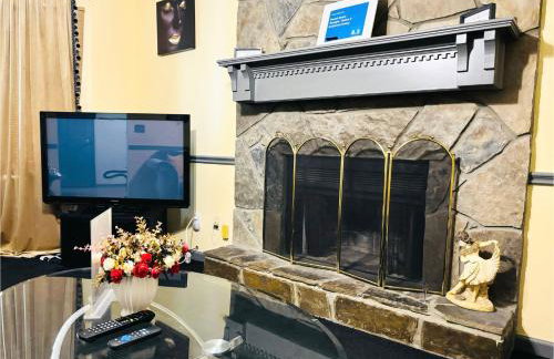 Large 3BR Home for Families and Work Stays With Fast WIFI - Foto 14