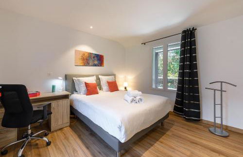 La Source du Lac - Plage privée - Foto 8