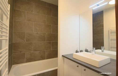 Magnifique T5 Duplex de Grand Standing 120m2 neuf classé 4 étoiles pour 8 personnes en plein centre de Saint-Lary-Soulan - Foto 12