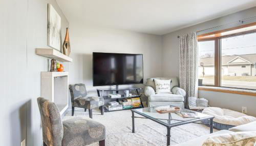 half Mi to Boat Launch Family Getaway in Menasha! - Foto 5