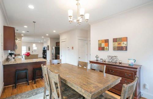 July Discount! Cottage Close to Downtown, Yard - Foto 3