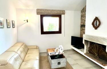 2 bedroom self-contained apartment and swimming pool at Palm Tree Villa - Foto 7