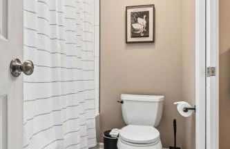 Spacious Northfield 4BR Escape near Cuyahoga Valley - Foto 43